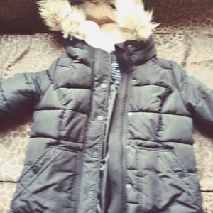American Eagle puffer coat with hood